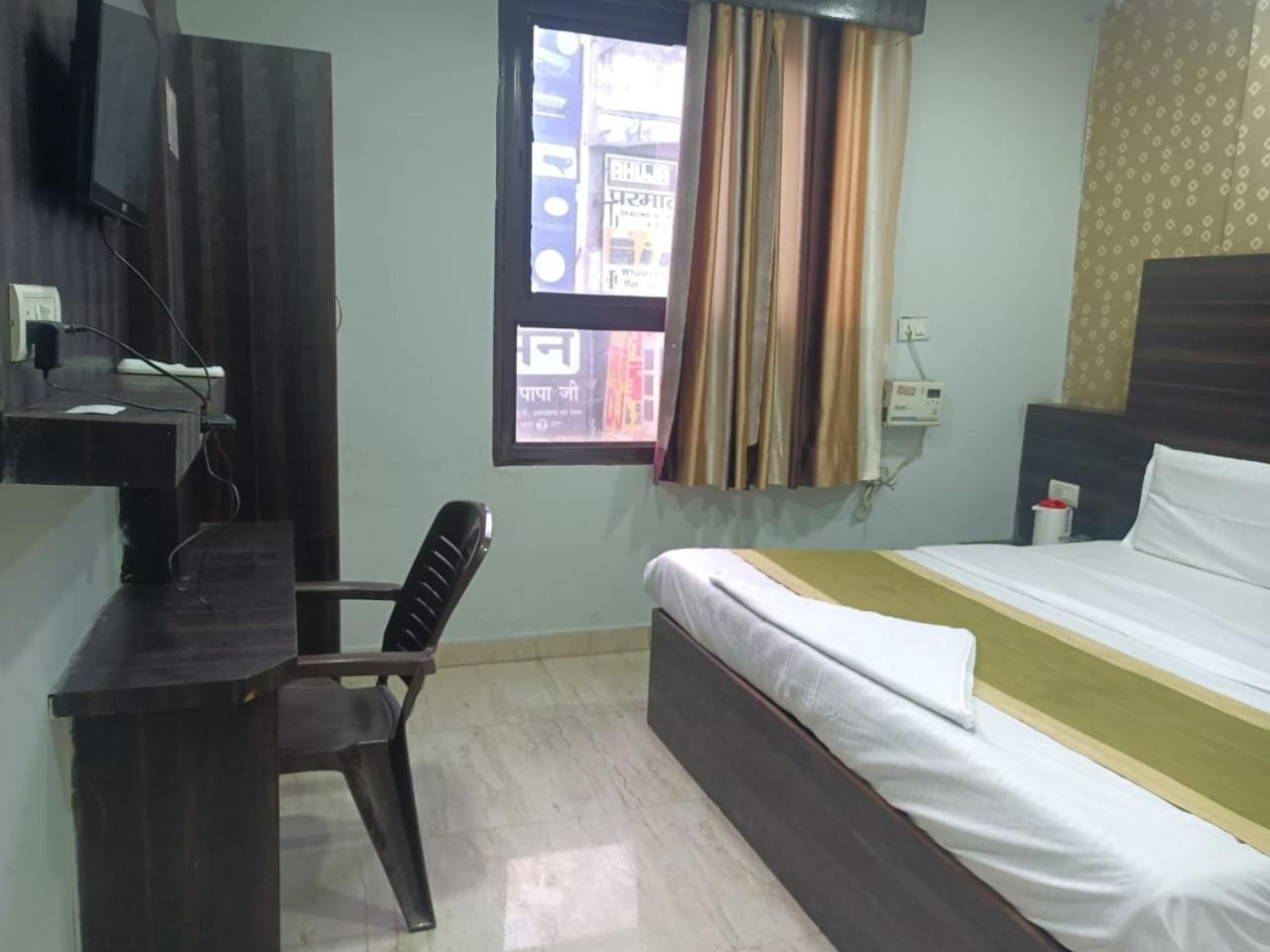 Hotel Park Avenue Lucknow Dış mekan fotoğraf